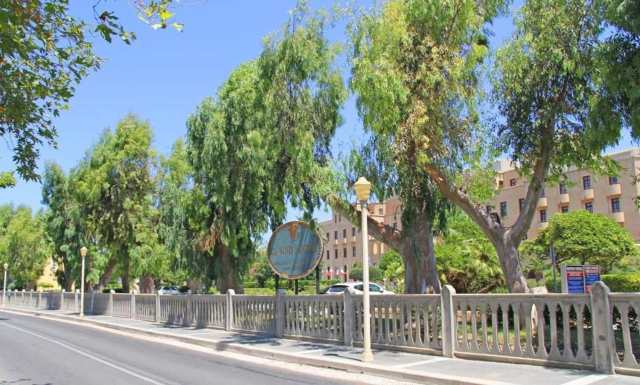 Apartment New Luxurious - 1 Minute From Elli *