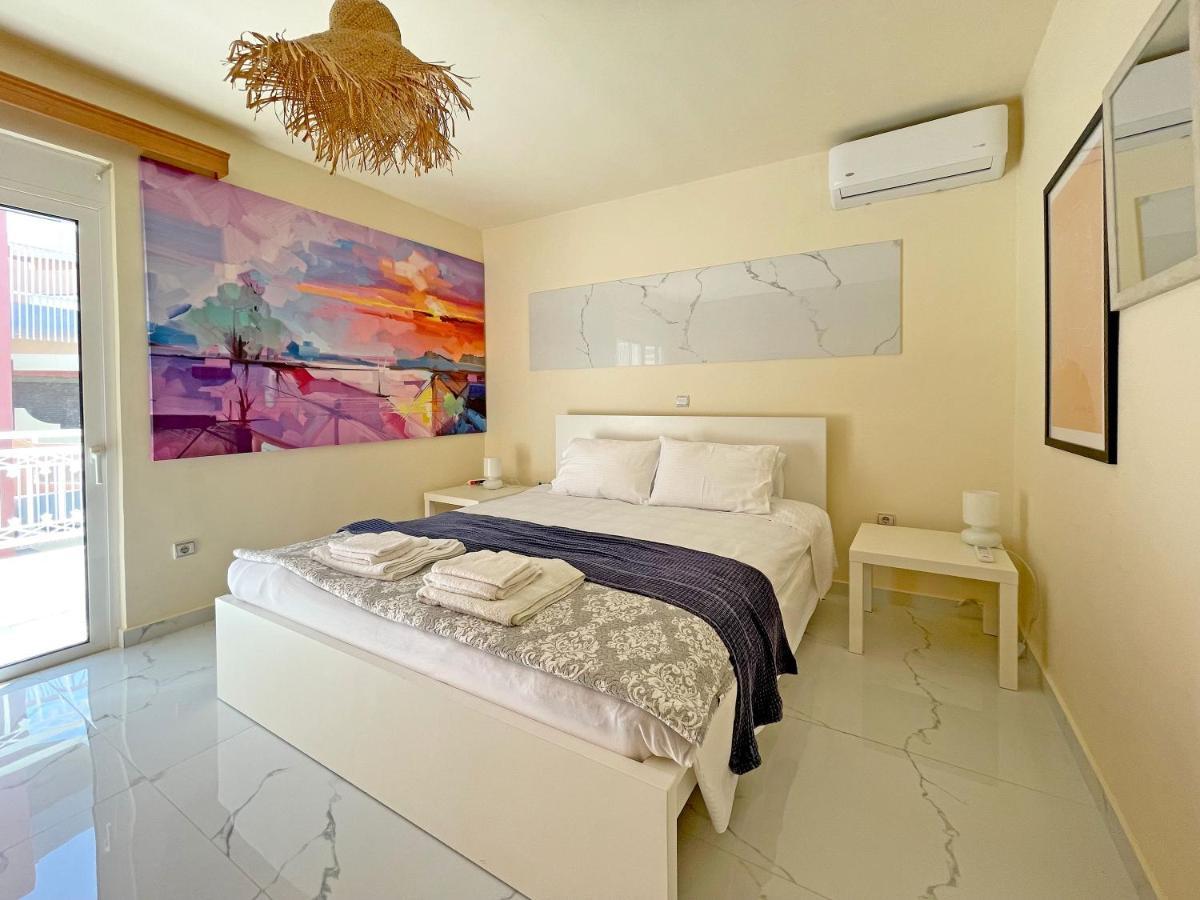 New Luxurious - 1 Minute From Elli *